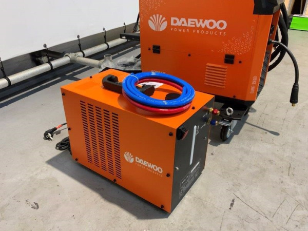 Daewoo lasapparaat met water koeler DAMIG-350GDL + DAWS-10L – foto 4 – kavel bij XL Auctions