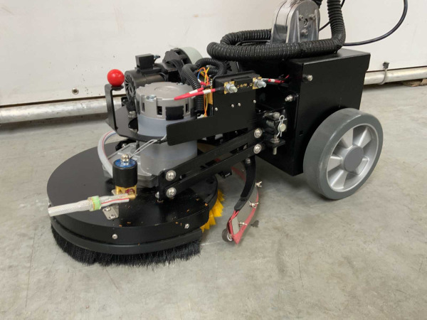 Daewoo schrobmachine 1.350m²/u DAXM30 – foto 10 – kavel bij XL Auctions