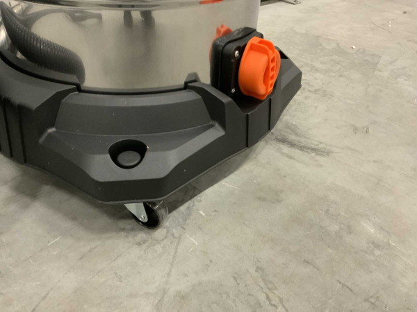 Daewoo industriële nat- en droogzuiger 3000W DAVC3000-80L – foto 13 – kavel bij XL Auctions