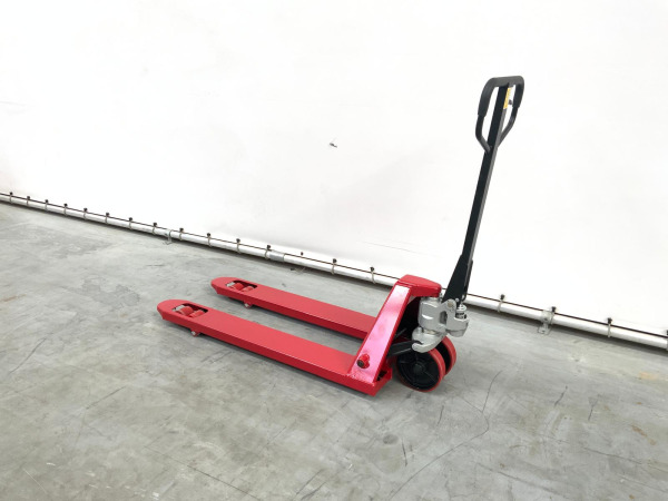 Palletwagen 2500kg 1140mm rood – foto 2 – kavel bij XL Auctions