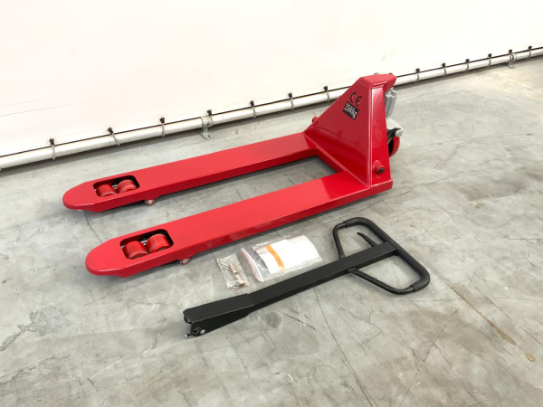 Palletwagen 2500kg 1140mm rood – foto 10 – kavel bij XL Auctions