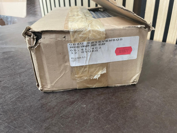 12x GEZU Brievenbus Tochtwering met Afsluitklep – foto 3 – kavel bij XL Auctions