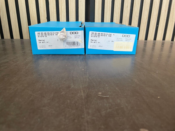 2x DOD Deurbeslag PC92 F1 – Complete Sets – kavel bij XL Auctions
