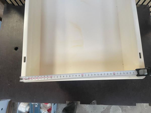 4 Witte Kunststof Magazijnbakken – ca. 60 × 40 cm – foto 3 – kavel bij XL Auctions
