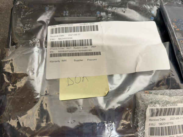 Partij 30x Lenovo moederborden, o.a. ThinkPad P1 & X1 Yoga – foto 5 – kavel bij XL Auctions