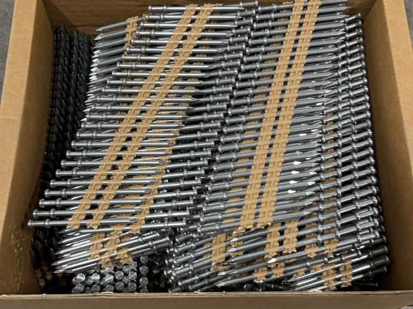 Hikoki gebonden duplex spijkers ø3,3x70mm 2000-pack – foto 2 – kavel bij XL Auctions