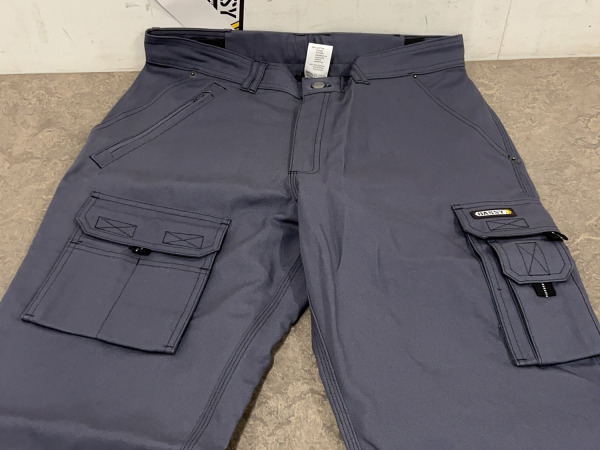 2x Dassy werkbroek maat 52 Kingston grijs – foto 3 – kavel bij XL Auctions