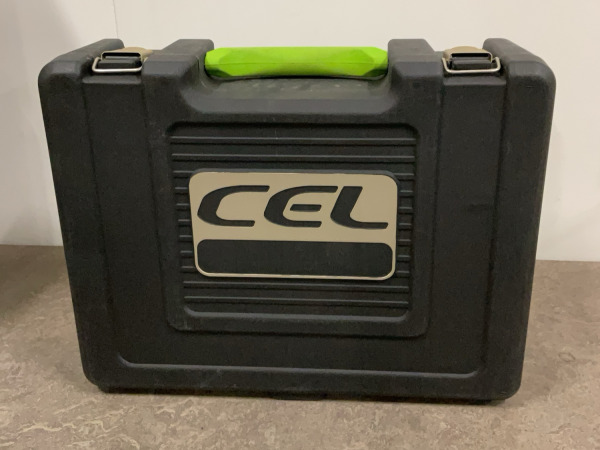 2x CEL gereedschapskoffer leeg – foto 2 – kavel bij XL Auctions