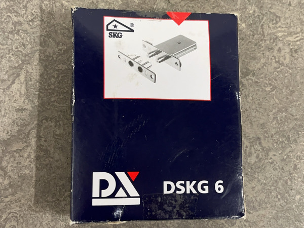 2x DX insteekbijzetslot met dubbele pen DSKG 6002B – kavel bij XL Auctions