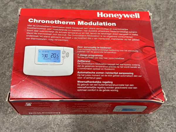 Honeywell Chronotherm Modulation klokthermostaat – foto 2 – kavel bij XL Auctions
