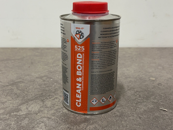 3x Seal-it Clean & Bond 525 cleaner en hechtprimer 500ml – kavel bij XL Auctions