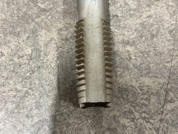 Machinetap M24-H2 – foto 5 – kavel bij XL Auctions