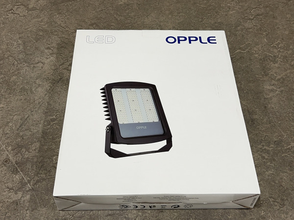 Opple schijnwerper LedFlood-P 220W 4000K – foto 2 – kavel bij XL Auctions