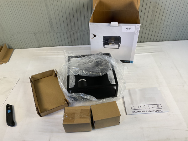 Lucide Carlyn Zwart Badkamer Wandlamp – foto 2 – kavel bij XL Auctions