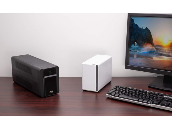 APC by Schneider APC Back UPS 950VA - Noodvoeding – foto 3 – kavel bij XL Auctions