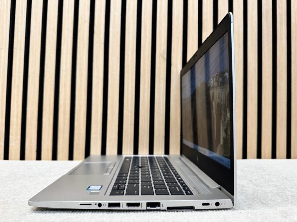 HP EliteBook 830 G5 | i7-8650U | 16GB | 512GB NVMe – foto 3 – kavel bij XL Auctions