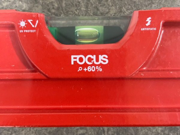 2x Sola waterpas magnetisch 60cm MRM – foto 3 – kavel bij XL Auctions