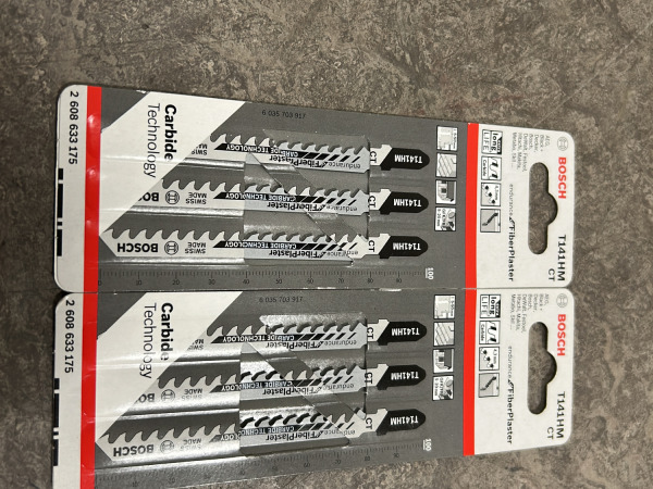 Bosch decoupeerzaag set 14-delig – foto 2 – kavel bij XL Auctions