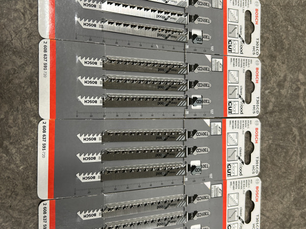 Bosch decoupeerzaag set 14-delig – foto 6 – kavel bij XL Auctions