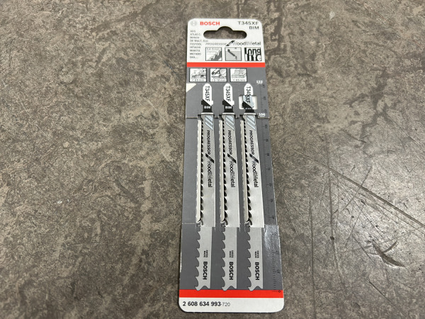 Bosch decoupeerzaag set 14-delig – foto 13 – kavel bij XL Auctions