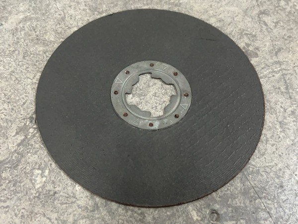 25x Bosch Pro slijpschijf ø125mm X-Lock Standard for Inox – foto 5 – kavel bij XL Auctions