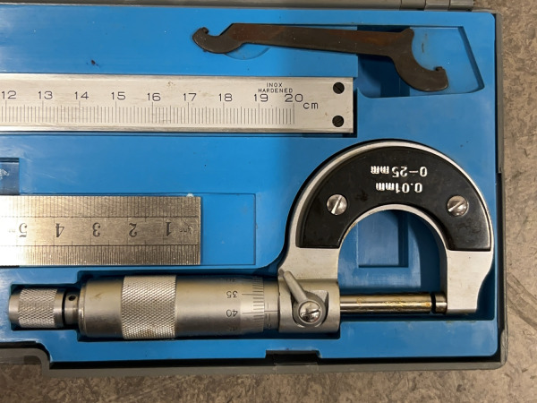 Precisie meetset 4-delig – foto 3 – kavel bij XL Auctions