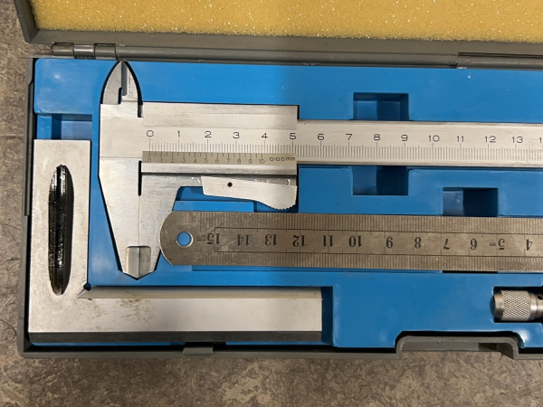 Precisie meetset 4-delig – foto 4 – kavel bij XL Auctions