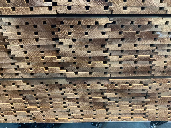 25x ThermoWood Ayous Rib3 gevelbekleding 420x14x1,7cm – foto 5 – kavel bij XL Auctions
