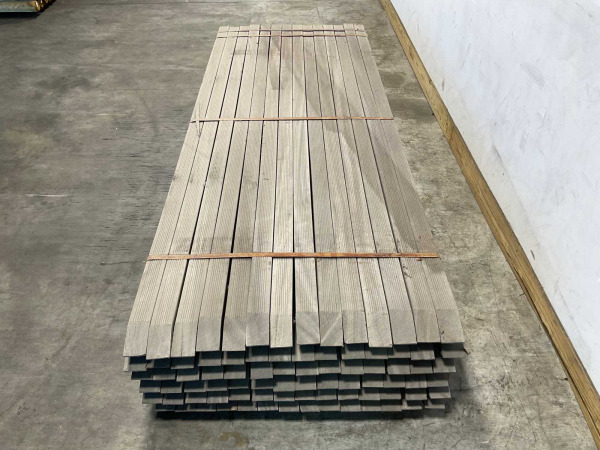 48x Azobé paal geschaafd met punt 250x6,5x6,5cm – foto 8 – kavel bij XL Auctions