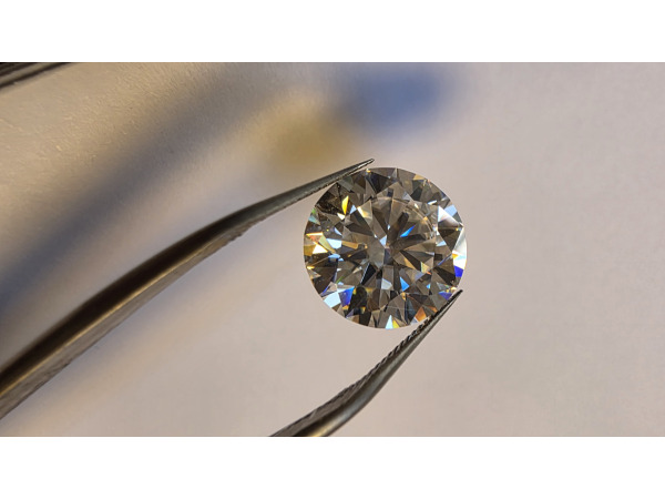Moissanite briljant 7.00 crt ( GRA gecertificeerd ) – foto 2 – kavel bij XL Auctions