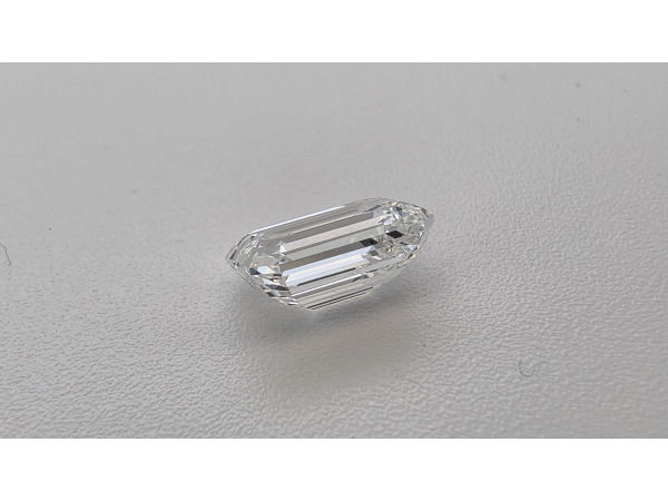 Diamant emerald 2.50 crt ( IGI gecertificeerd ) – foto 5 – kavel bij XL Auctions