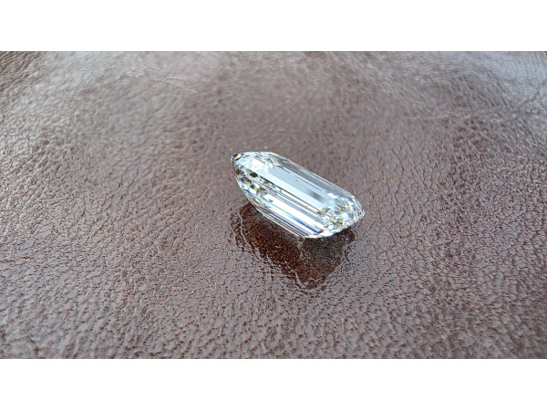 Diamant emerald 1.50 crt ( IGI gecertificeerd ) – foto 4 – kavel bij XL Auctions