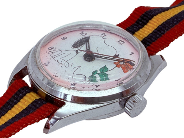 Peanuts | Vintage Snoopy Mechanisch Horloge – foto 4 – kavel bij XL Auctions