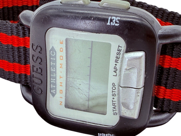 Guess | Stoer Vintage Athletic Digitaal Sporthorloge – foto 2 – kavel bij XL Auctions