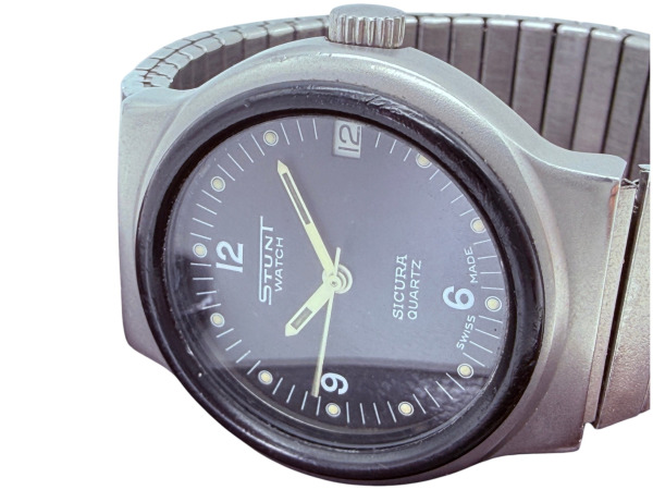 Sicura | Vintage Stunt Watch Designed by Breitling – foto 2 – kavel bij XL Auctions