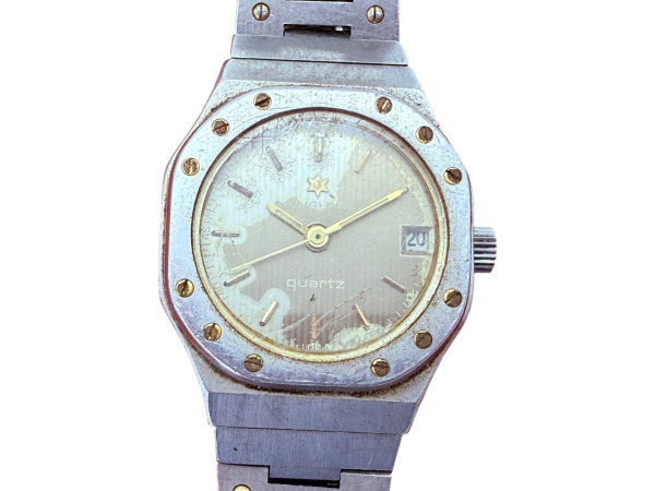 Junghans | Vintage Quartz Horloge in Genta Stijl – kavel bij XL Auctions