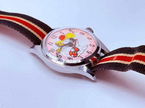 Peanuts | Zeldzaam Vintage Cowboy Snoopy Horloge – foto 5 – kavel bij XL Auctions