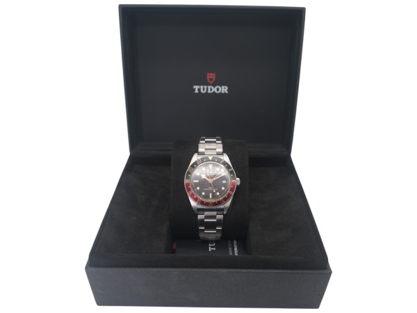 Tudor | Black Bay 58 GMT Master Chronometer – foto 11 – kavel bij XL Auctions