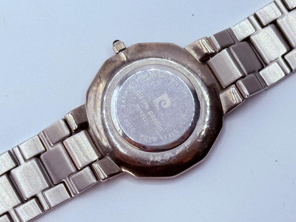 Pierre Cardin | Vintage Hexagon Dresswatch – foto 8 – kavel bij XL Auctions