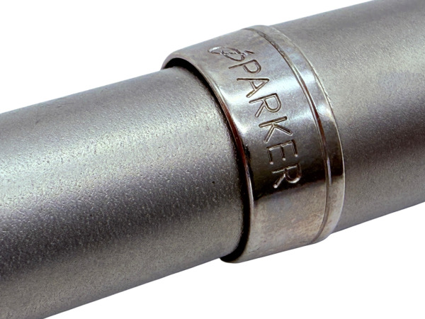 Parker | Elegante Latitude Vulpen in Warm Grey – foto 3 – kavel bij XL Auctions