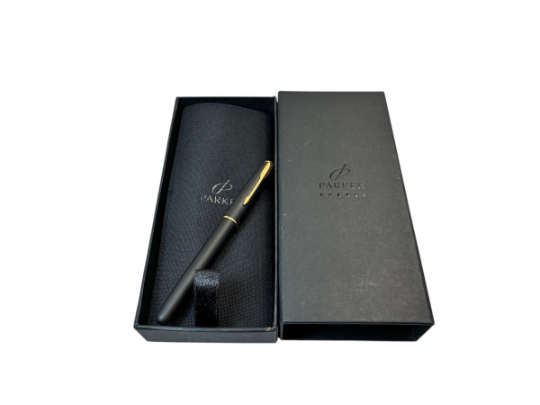 Parker | Sonnet Matte Black Luxe Vulpen met Etui – kavel bij XL Auctions