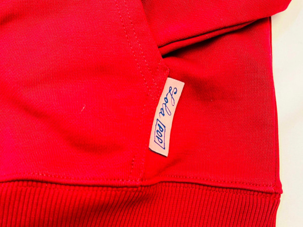 Brood by Lola Pop | Exclusieve Hoodie Artwork – foto 4 – kavel bij XL Auctions
