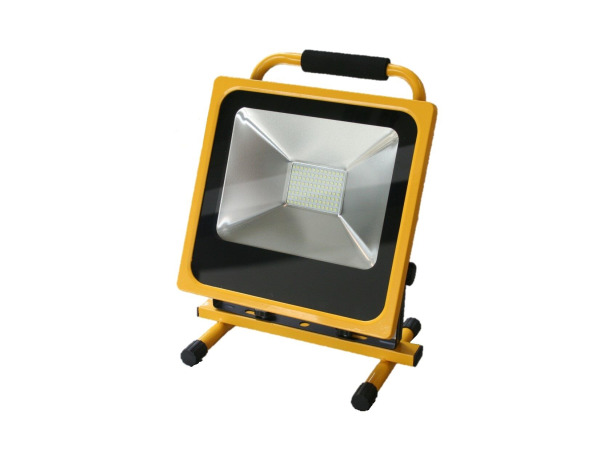 Oplaadbare LED bouwlamp 50 Watt 3500 Lumen Waterdicht – kavel bij XL Auctions