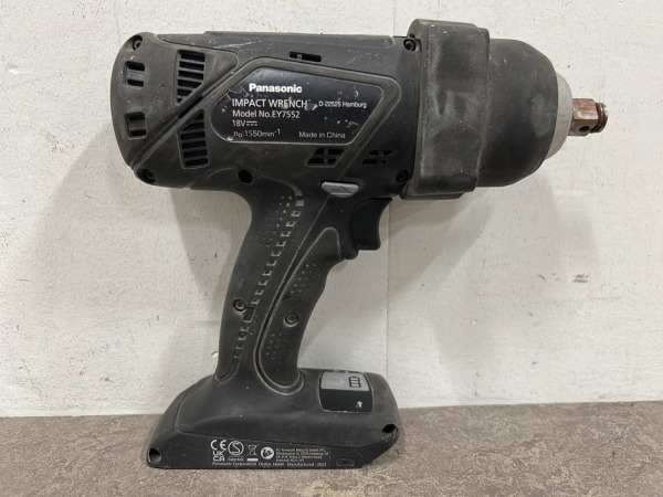 Panasonic 18V accu-slagmoersleutel set EY7552 – foto 9 – kavel bij XL Auctions