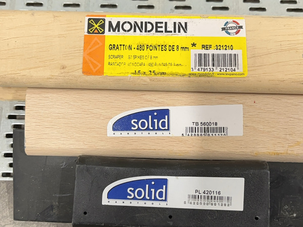 Solid Mondelin tegelzettersgereedschap set 30-delig – foto 8 – kavel bij XL Auctions
