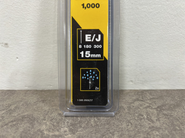 9x Stanley brads 15mm type J 1000-pack – foto 2 – kavel bij XL Auctions