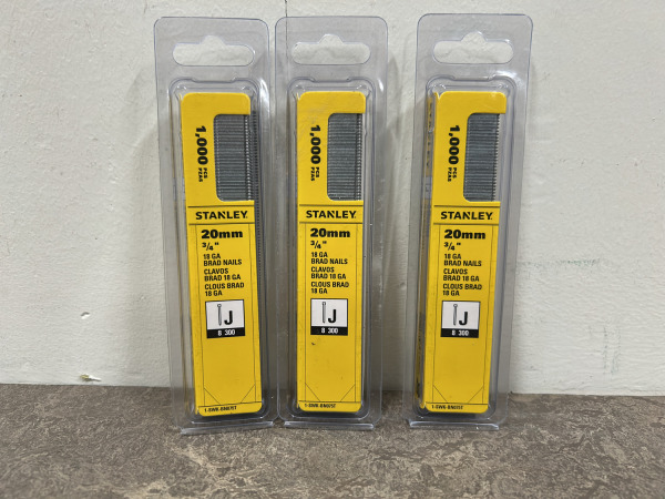 Stanley brads 18GA diverse lengtes set 17-delig – foto 4 – kavel bij XL Auctions