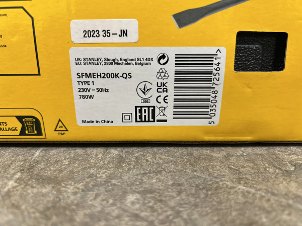 Stanley Fatmax boorhamer 780W SFMEH200K – foto 6 – kavel bij XL Auctions