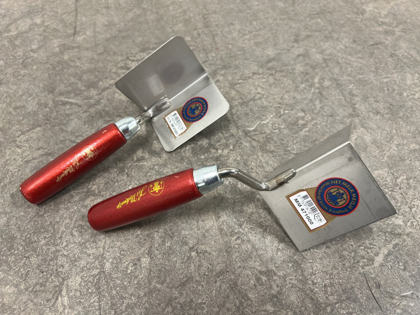 Het Melkmeisje stukadoorsgereedschap set 9-delig – foto 6 – kavel bij XL Auctions