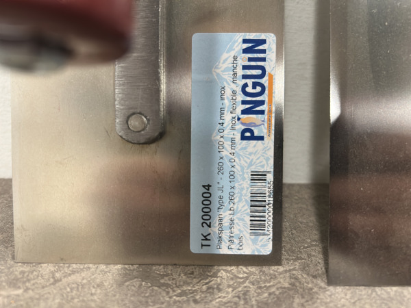 Pinguin stukadoorsgereedschap set 24-delig – foto 12 – kavel bij XL Auctions